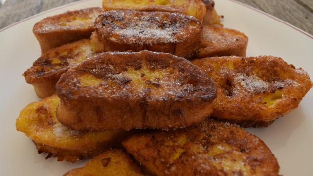 Cómo hacer torrijas caseras: la receta tradicional