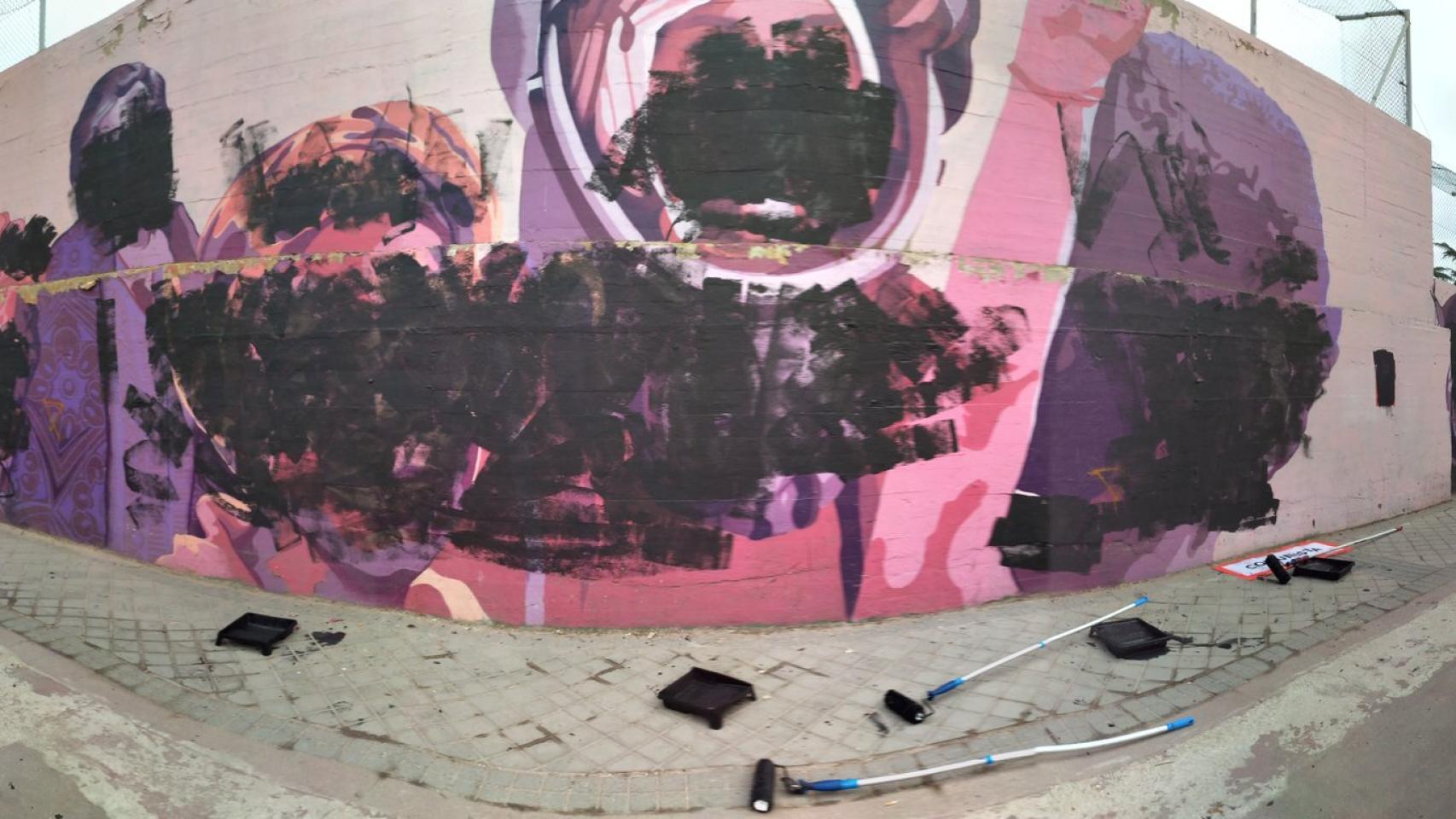 Atacan el mural feminista en Madrid que Vox quería eliminar.