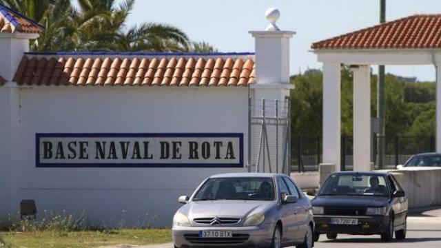 Entrada de la base naval de Rota.