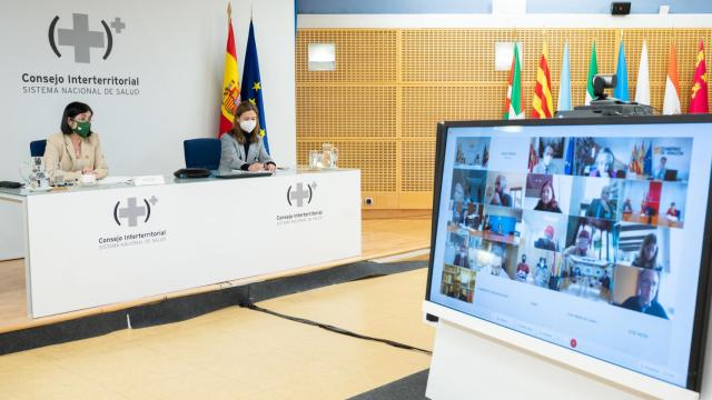 Imagen de un Consejo Interterritorial presidido por la ministra de Sanidad, Carolina Darias.