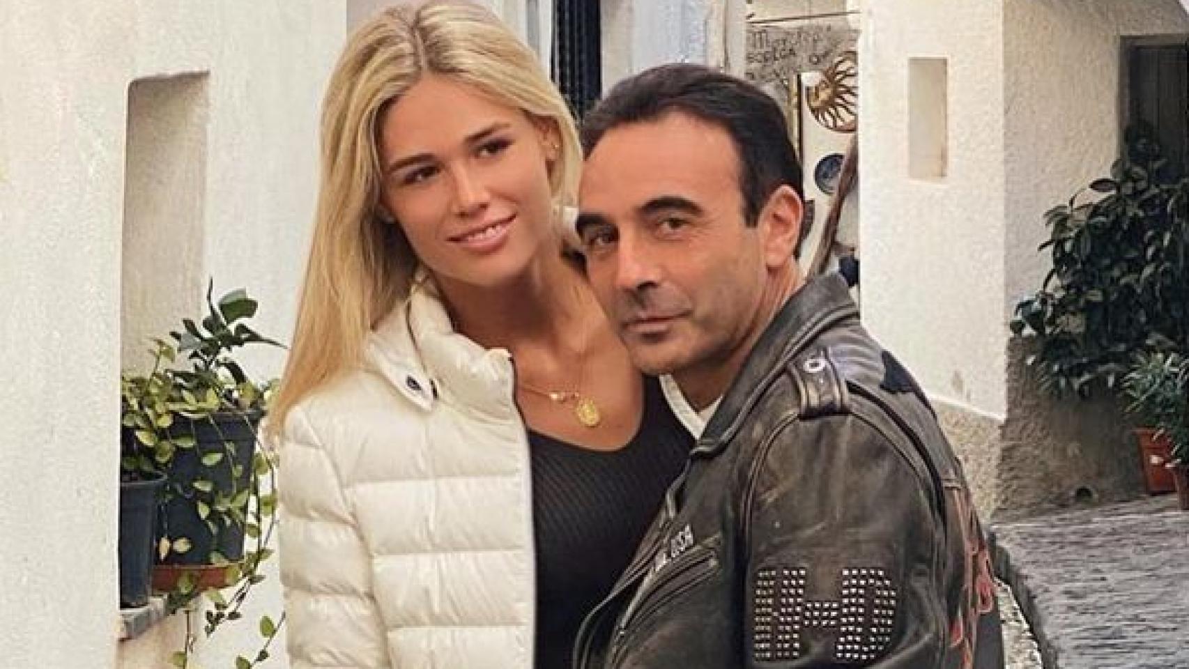 Imágenes del día: '¿De qué planeta eres?', la foto de Enrique Ponce que derrite a Ana Soria