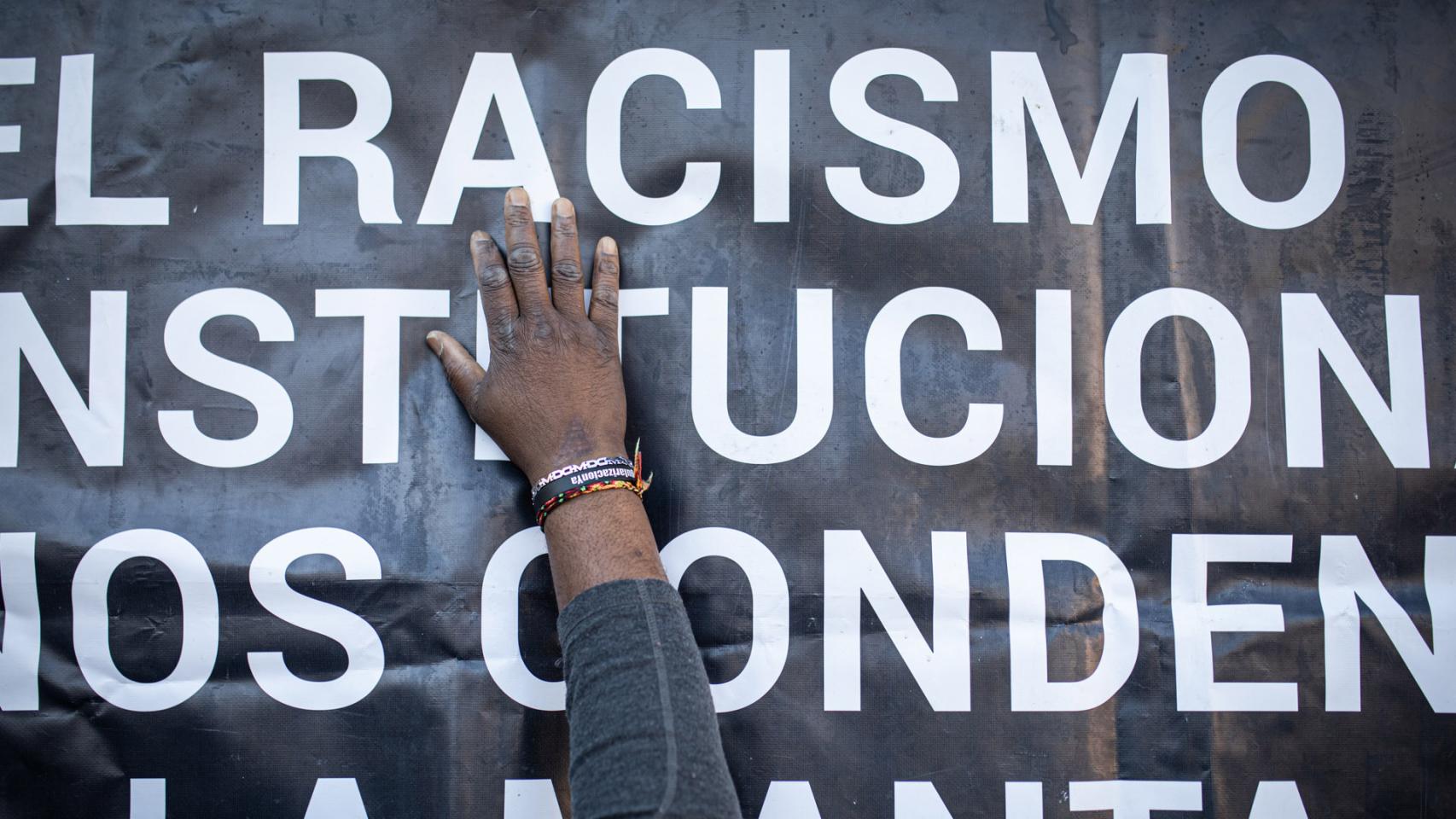 Concentración en Lavapiés por el tercer aniversario de la muerte de Mame Mbaye.