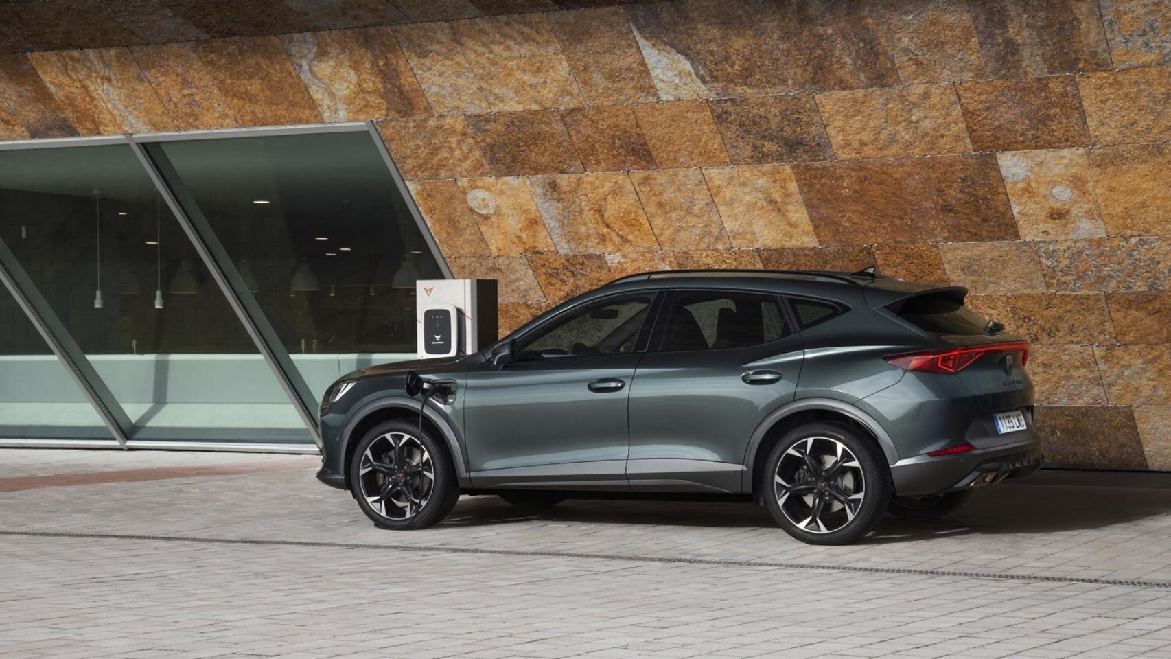 Cupra Formentor e-Hybrid: galería de fotos de este SUV híbrido enchufable