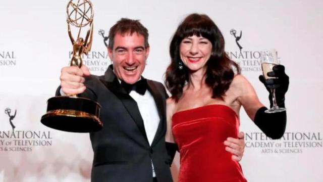 De 'Los hombres de Paco' a 'Sky Rojo': la meteórica carrera de Álex Pina y Esther Martínez Lobato