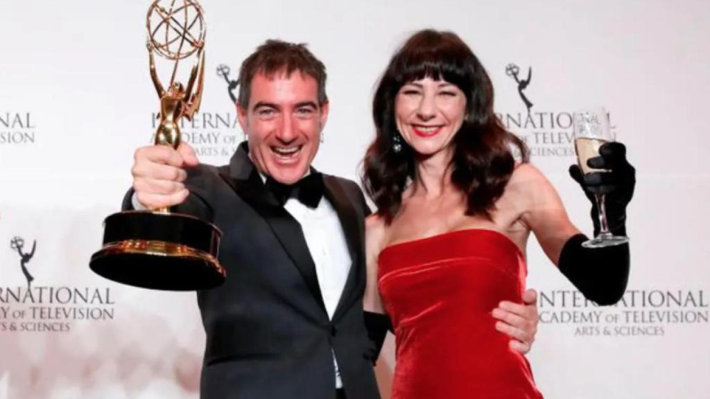 De 'Los hombres de Paco' a 'Sky Rojo': la meteórica carrera de Álex Pina y Esther Martínez Lobato