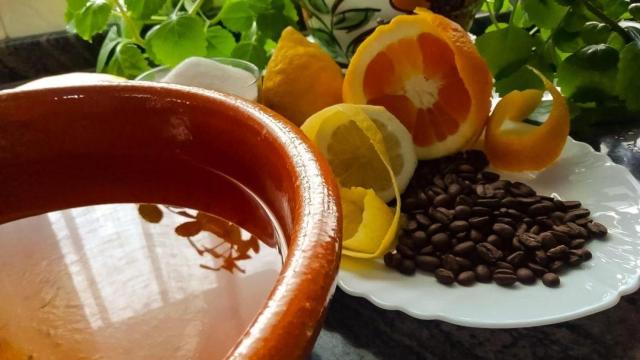 Ingredientes para hacer aguardiente.