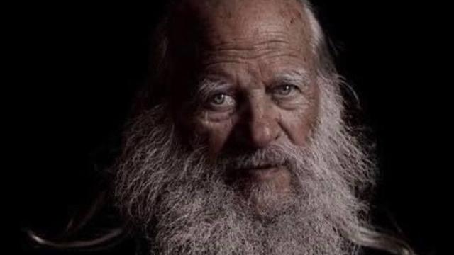 Vincenzo Agostino, el siciliano que lleva más de 30 años clamando justicia por el asesinato de su hijo.