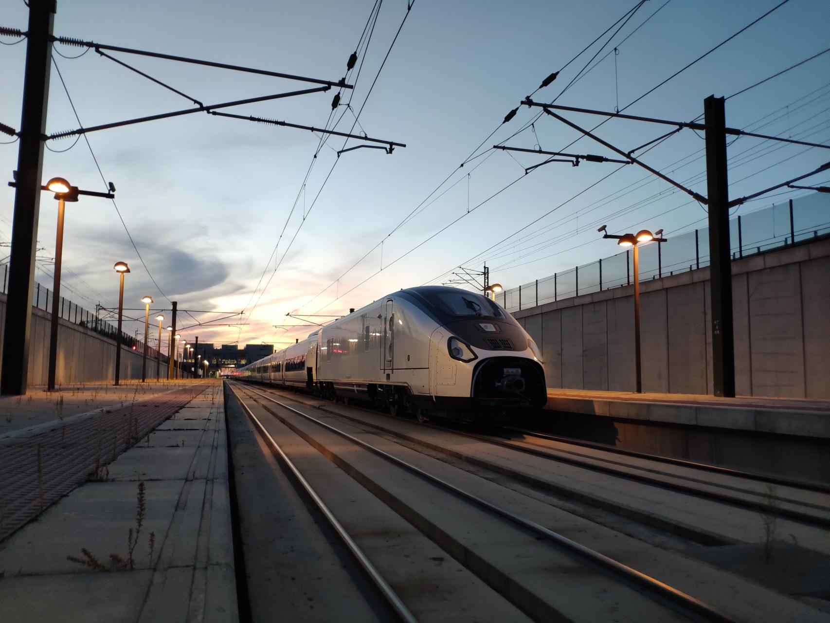Talgo Avril