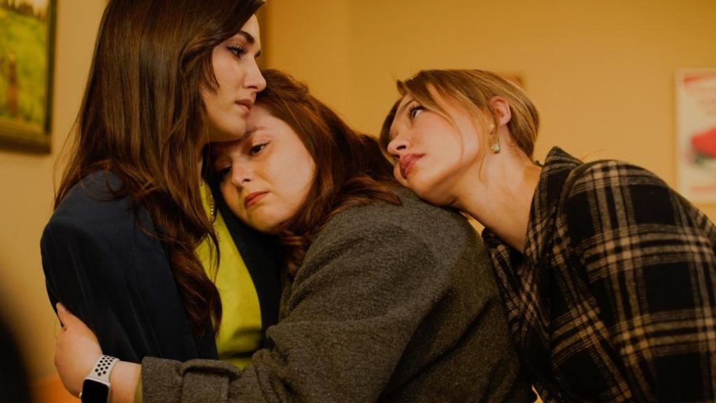 'Sen Cal Kapimi' ('Love is in the air')