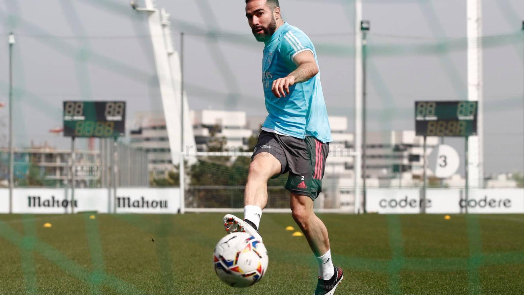 Dani Carvajal, durante un entrenamiento del Real Madrid