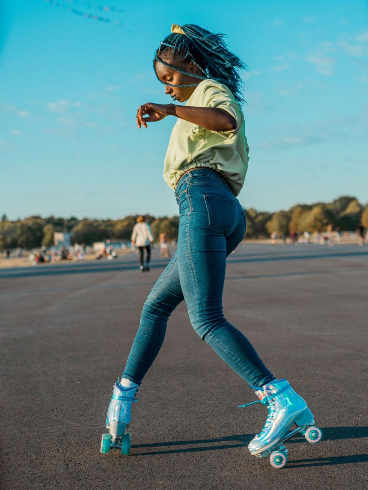 La berlinesa Oumi Janta, la reina del roller skate.