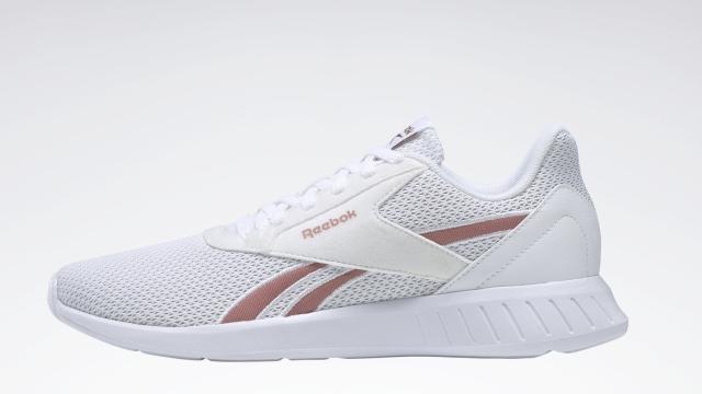 Estas son las zapatillas que Reebok ha rebajado y que son tendencia en el 'streetstule'.