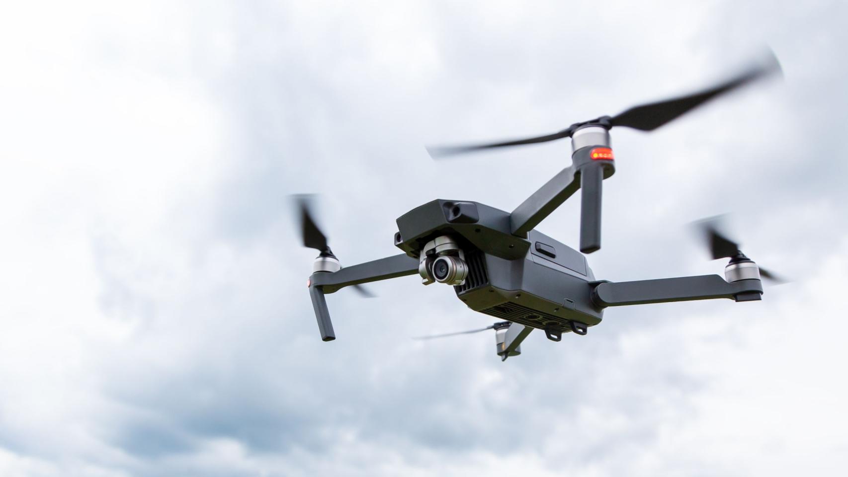 dron drones