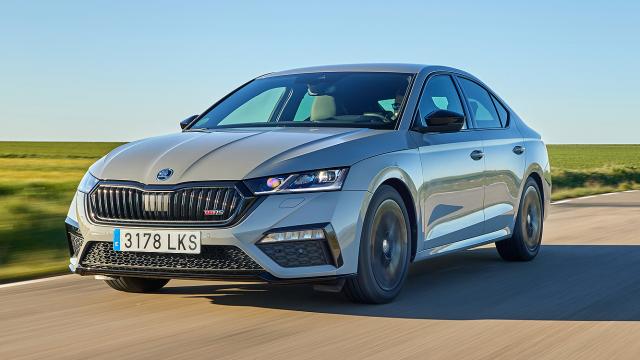 Imagen del Skoda Octavia RS 2021.