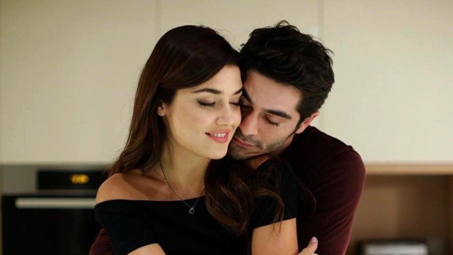 Hande Erçel y Kerem Bürsin: en qué otras series se puede ver a Eda y ...
