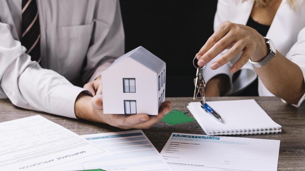 Compraventa de inmuebles.