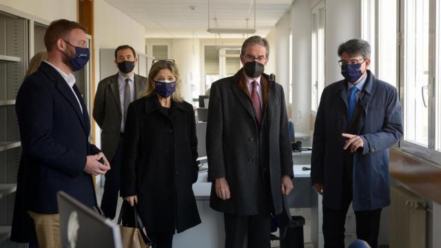 El director Xeral de Xustiza y el presidente del TSXG durante una visita al nuevo juzgado