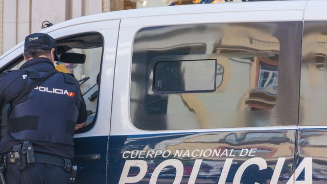 Agentes de la Policía Nacional.