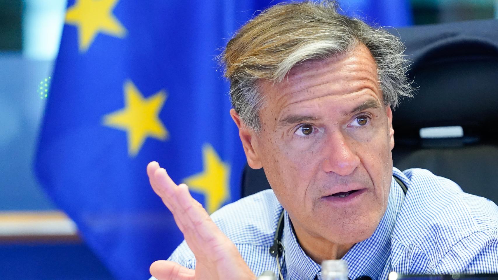 Juan Fernando López Aguilar es el ponente de la Eurocámara para el pasaporte Covid