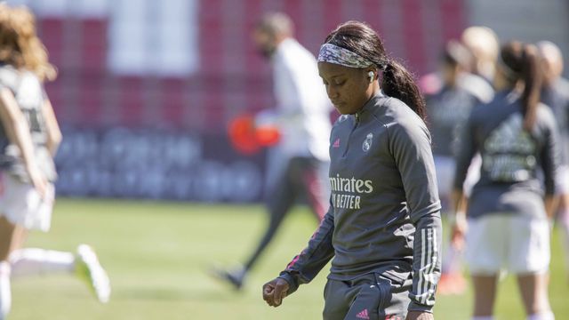 Chioma Ubogagu, durante el EDF Logroño - Real Madrid Femenino
