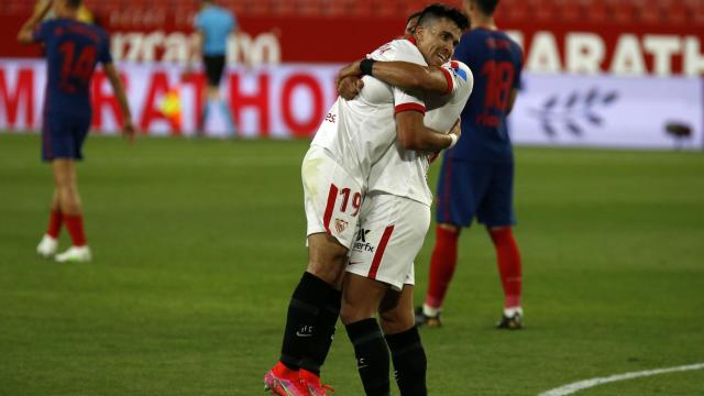El Sevilla celebra su gol