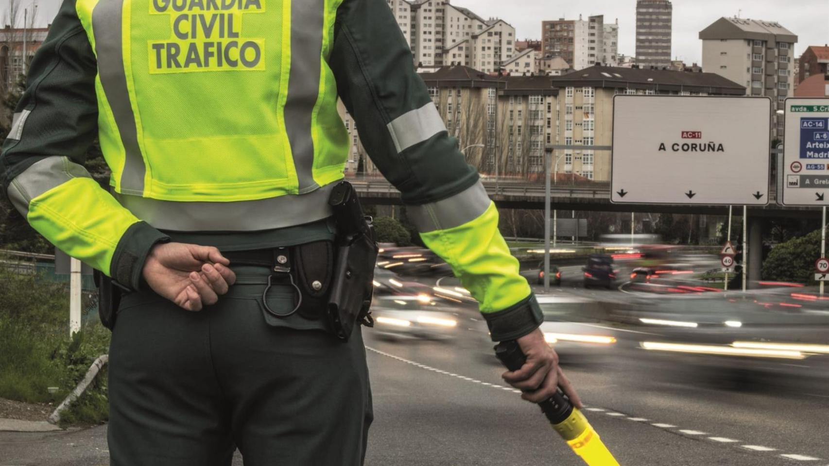 La Guardia Civil investiga a una vecina de A Estrada por falsedad documental