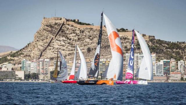 Salida de la última vuelta al mundo a vela desde Alicante.