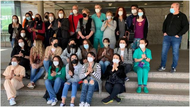 Sanitarios de la UCI del CHUS.