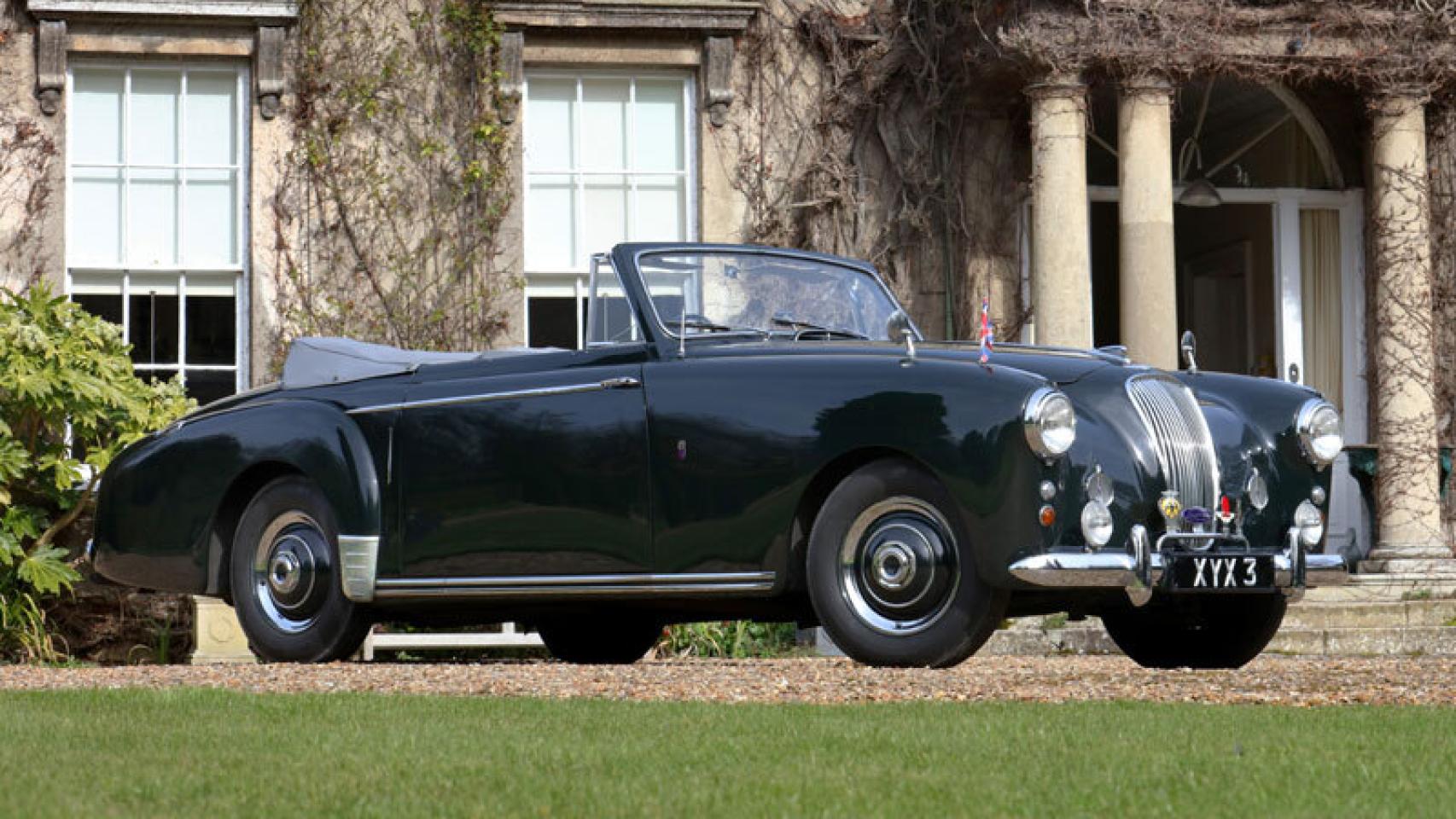 El Lagonda 3 Litre Drophead Coupe que encargó el Duque de Edimburgo a Aston Martin.