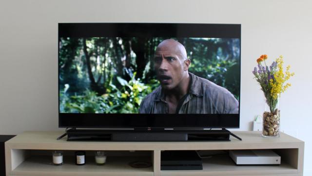 Así es el televisor QLED de 55 pulgadas de TCL.