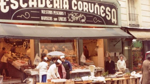 Pescaderías Coruñesas: historia de la centenaria empresa que ha rescatado a Lhardy y sus famosos cocidos