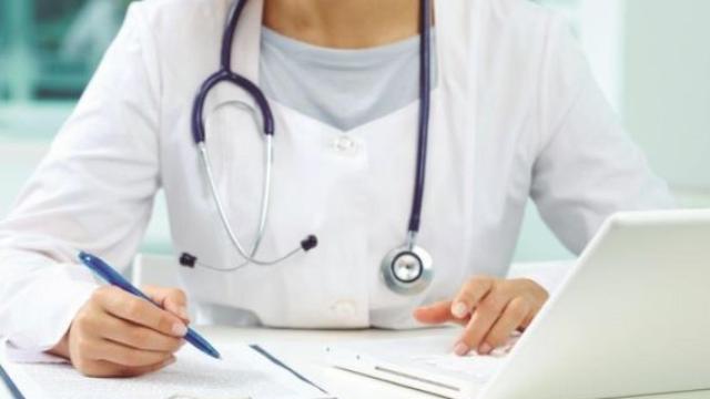 Una médica, en una imagen de archivo.