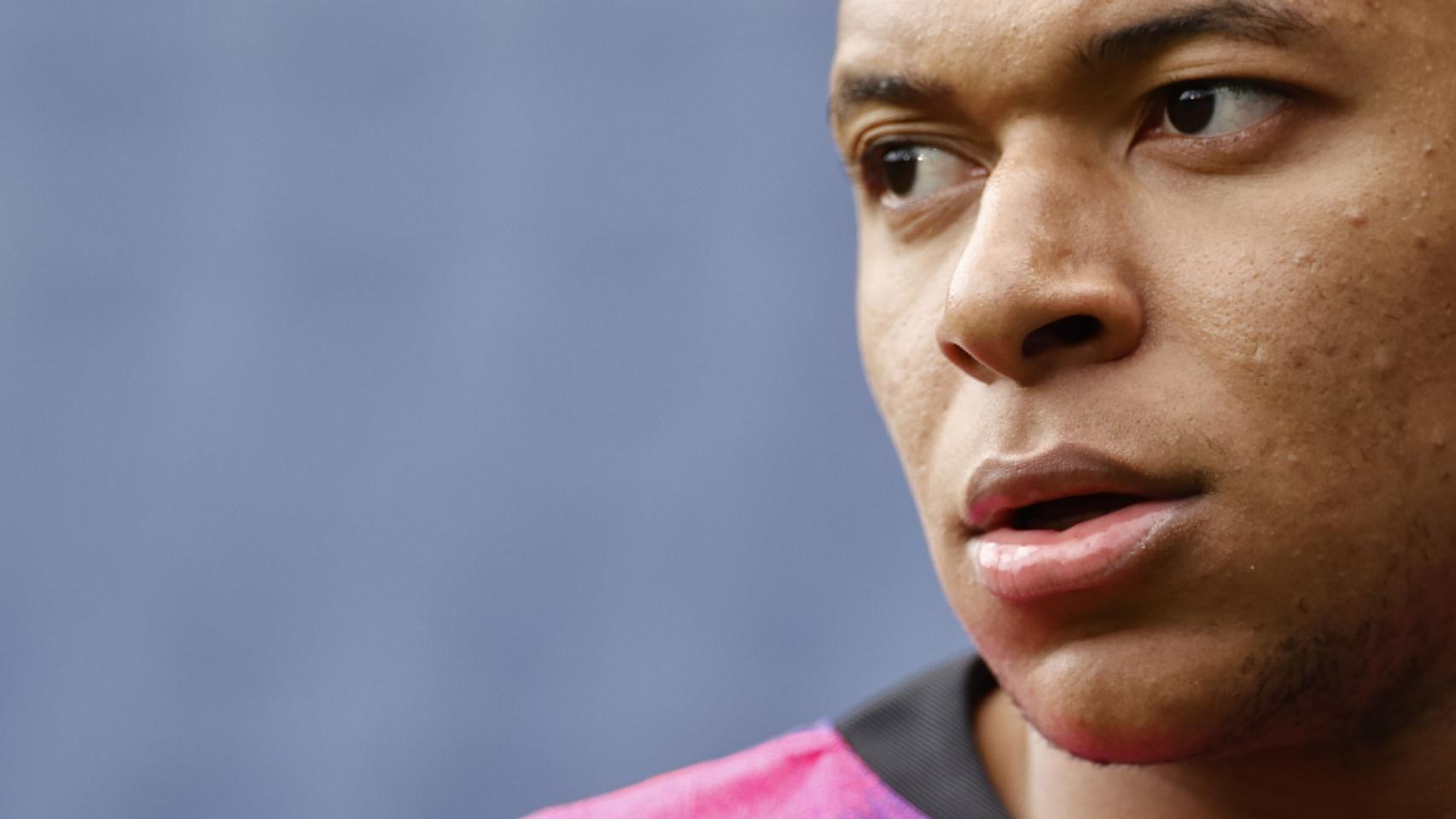 Kylian Mbappé, en un partido del PSG durante la temporada 2020/2021