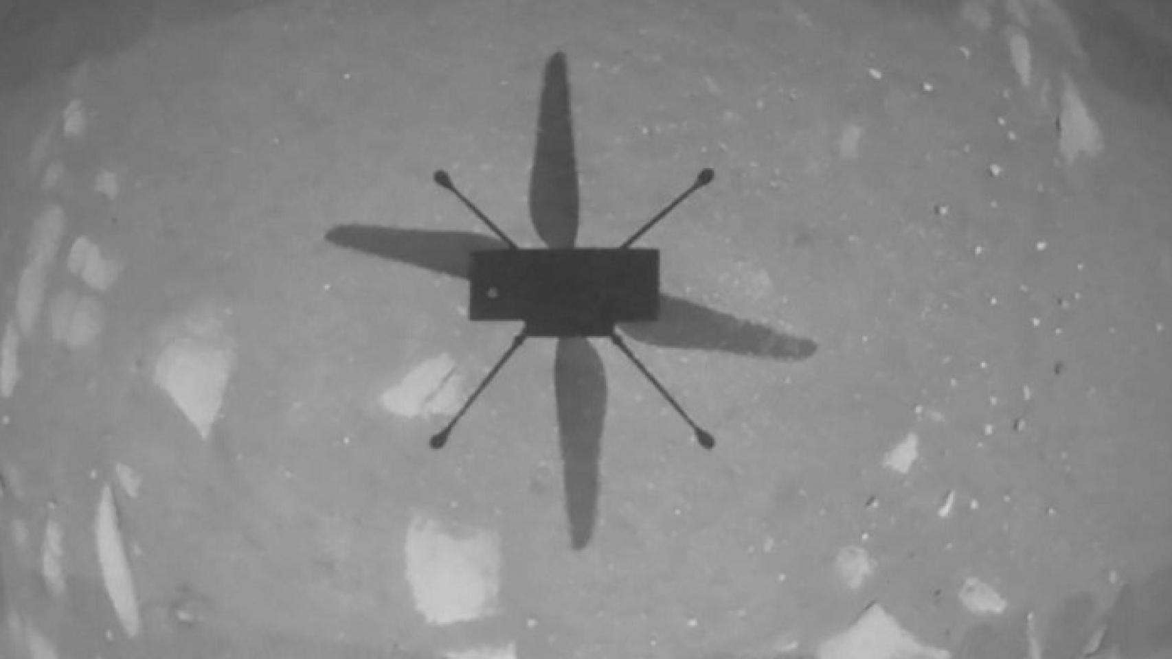 pia24584-1041