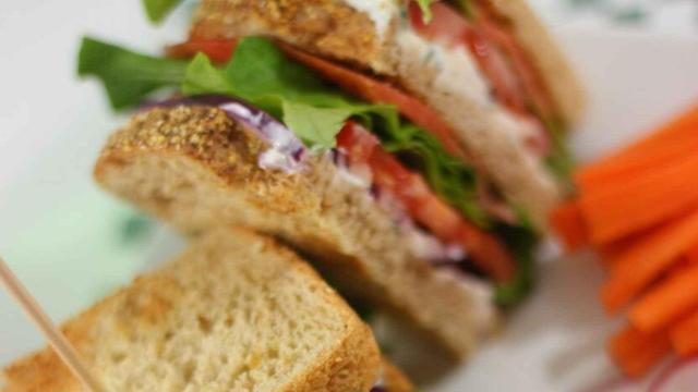 Un sándwich listo para ser devorado.