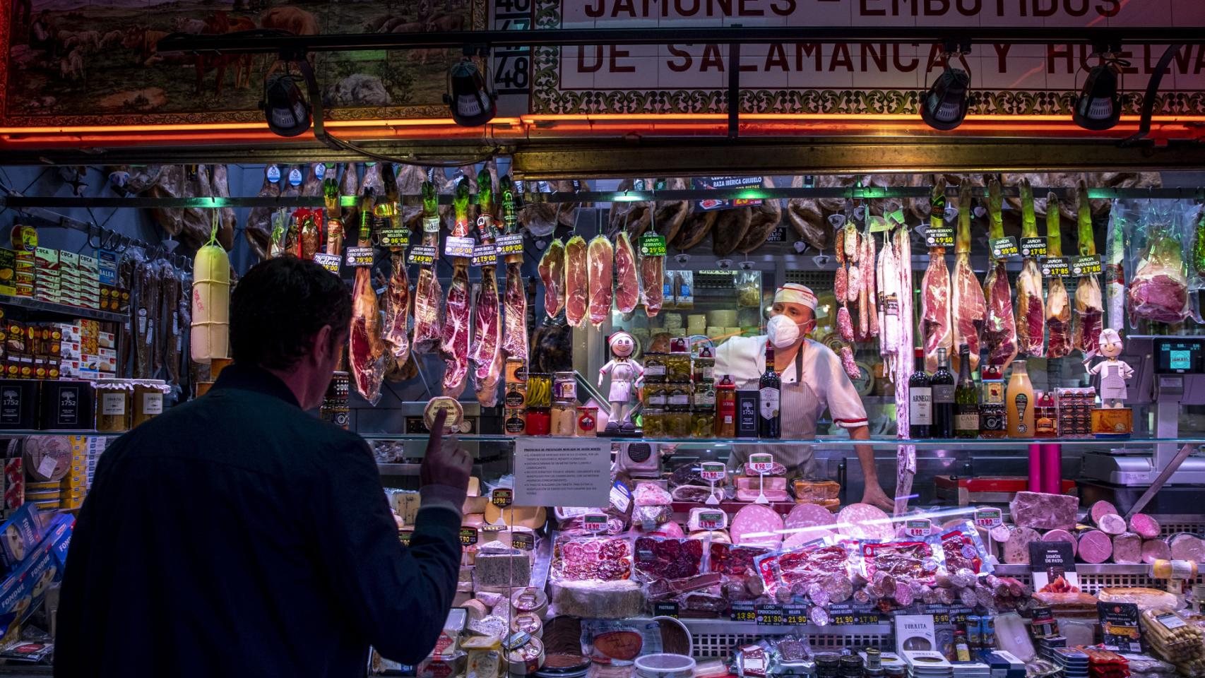 Una charcutería tradicional madrileña.