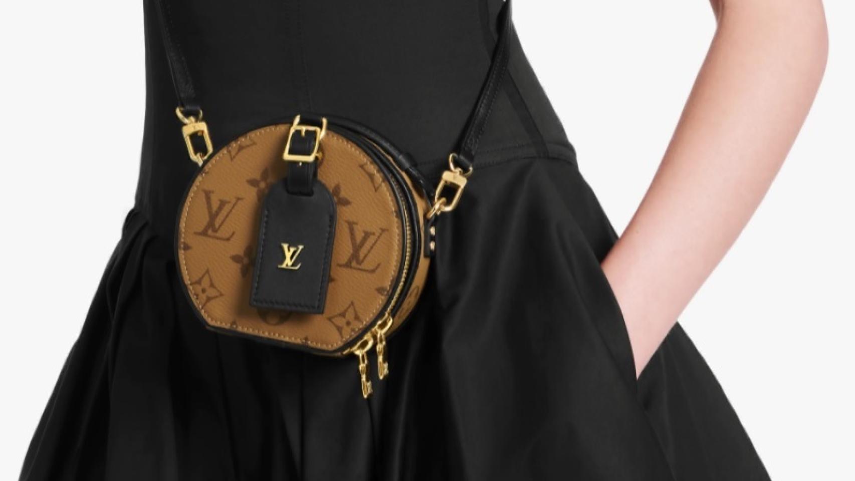 El Boîte Chapeau de Yves Saint-Laurent en versión mini.