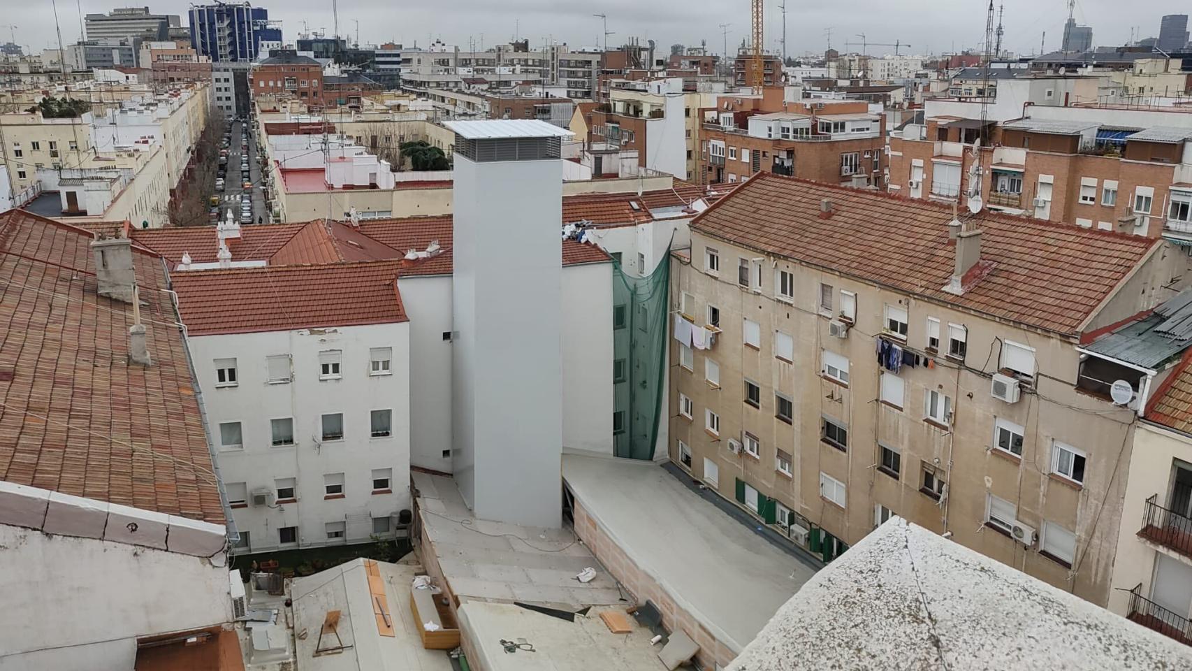 Chimenea de las 38 cocinas de Prosperidad. Foto cedida por @18Obras.