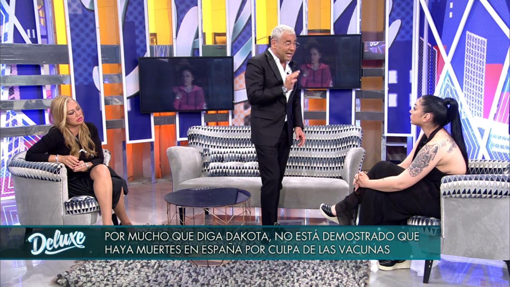 La lección de 'Sábado Deluxe' a otros programas desmintiendo a Dakota sobre astrazeneca