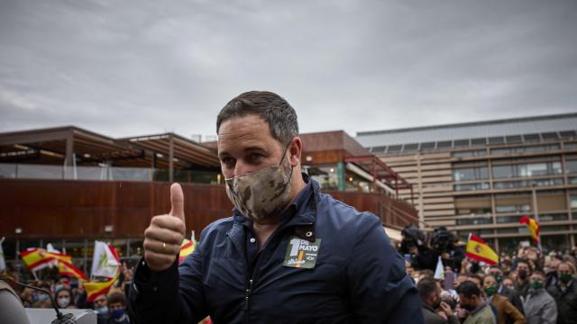 El presidente de Vox, Santiago Abascal, durante un acto electoral en Alcalá de Henares.