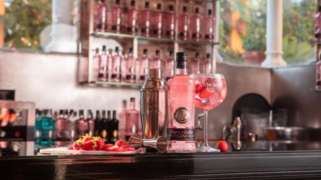 Botella de Puerto de Indias.