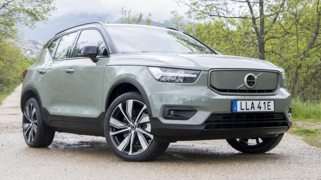 El Volvo XC40 eléctrico tiene 408 CV y 416 kilómetros de autonomía.
