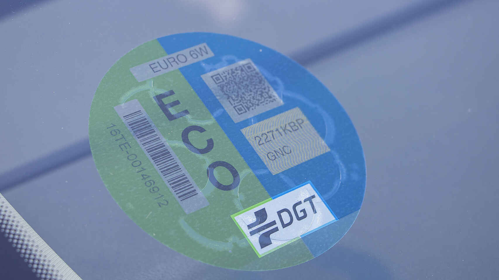 Las pegatinas podrían ampliarse hasta seis, dependiendo del tipo de vehículo y su año de fabricación.