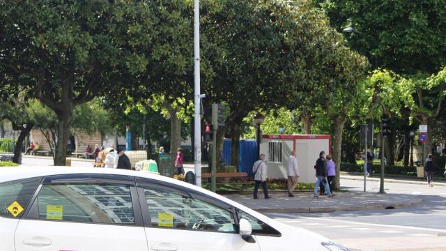 Entrejardines y taxi