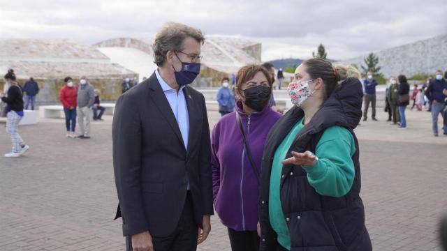 El presidente de la Xunta de Galicia, Alberto Nuñez Feijóo, después de vacunarse contra la Covid-19.
