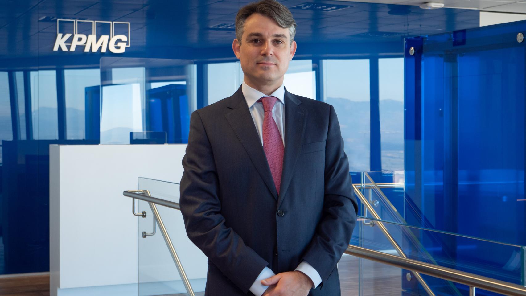 KPMG nombra socio de Auditoría a Enrique Gil