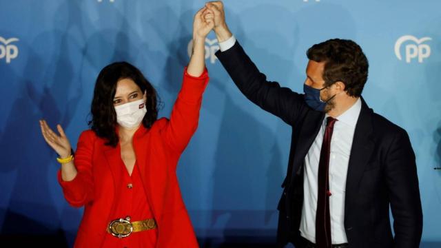 La presidenta de la Comunidad de Madrid, Isabel Díaz Ayuso, junto al líder del PP; Pablo Casado. Efe