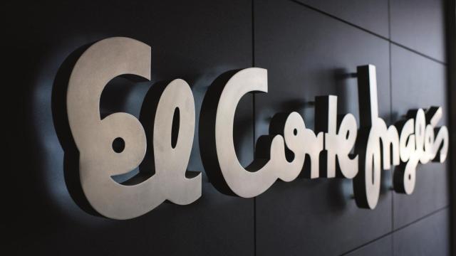 Los empleados de Financiera El Corte Inglés cobrarán hasta 23 euros al mes por teletrabajar a jornada completa