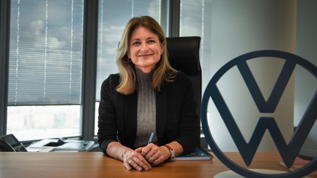 Laura Ros, directora de Volkswagen España, en la sede del grupo en Madrid.
