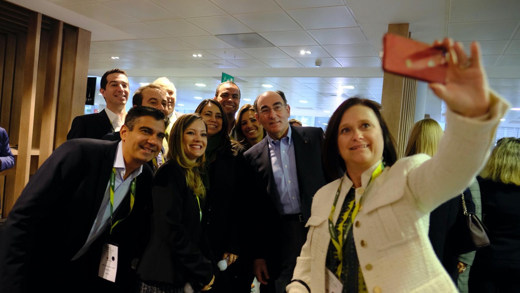 La industria europea, liderada por Iberdrola y Telefónica, lanza un plan para crear 5 millones de empleos